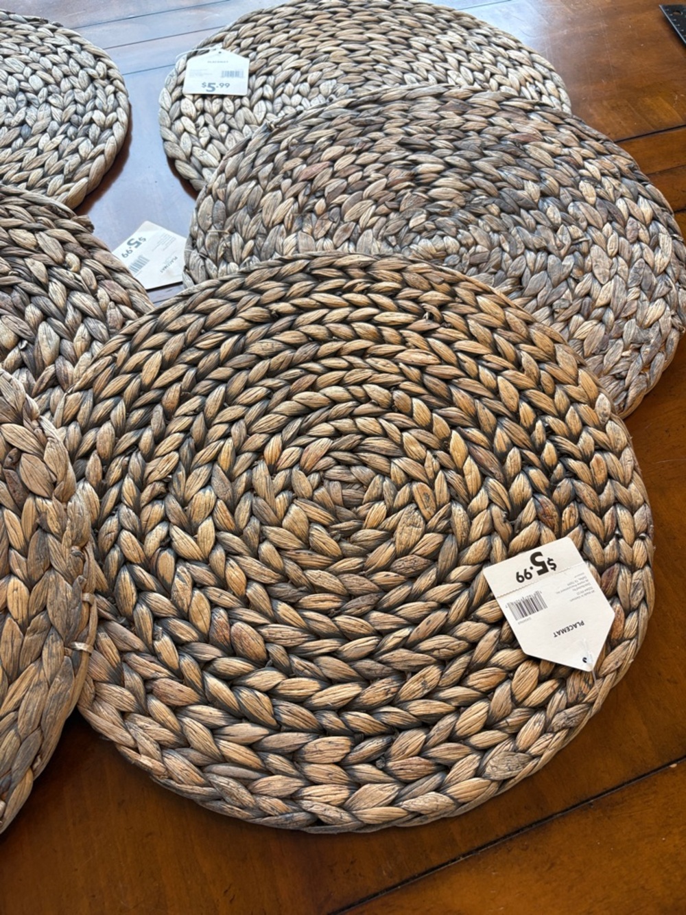 NWT set of 6 Braided Round Natural Placemat - Neutral Tones